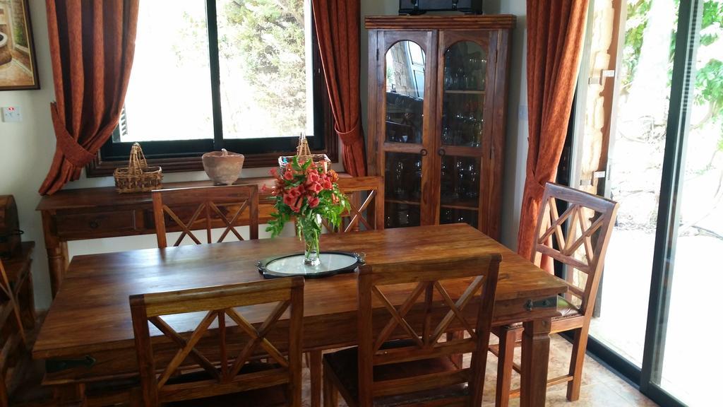 Garden Of Eden Villa Paphos Bilik gambar